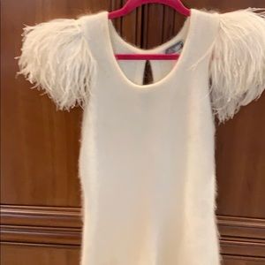 Evening jumper cream with ostrich feather sleeve